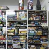 Gli strumenti di svago si sono moltiplicati: basti pensare all'infinita gamma di giochi da tavola dalla trama intricata. A quelli "tradizionali" come Monopoli e Risiko se ne sono aggiunti tanti altri